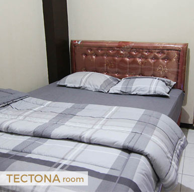 Tectona Room - Sava Guest House - Penginapan Murah di Bandung